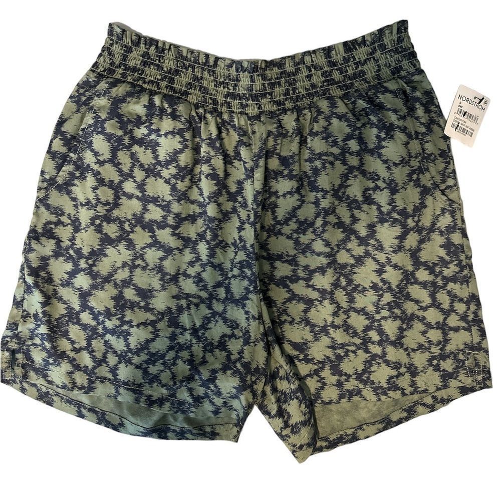 CASLON Women's Elastic Waist Shorts Green Navy Ikat Tencel, NWT, Small - Picture 8 of 8